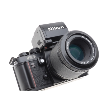 NIKON F 3 AF + DX1 + 2.8/80 MM AF + SAC CF24