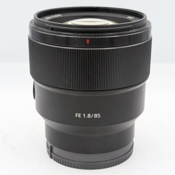 SONY FE 85mm f/1.8