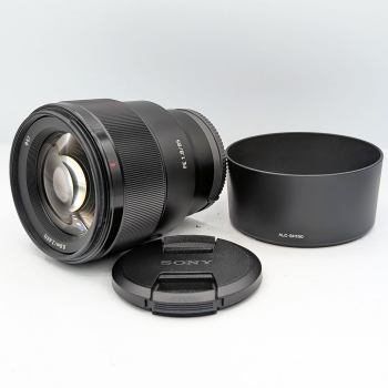 SONY FE 85mm f/1.8