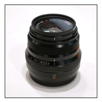 Fuji XF 35 mm f/2 R WR