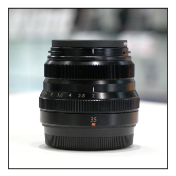 Fuji XF 35 mm f/2 R WR