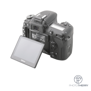 NIKON D7500 NU (8748 CLICS)