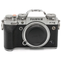 FUJI XT 4
