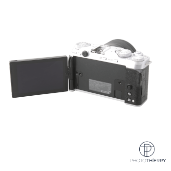 FUJI X-M5 SILVER + XC 15-45 F/3.5-5.6 OIS PZ  (814 CLICS)