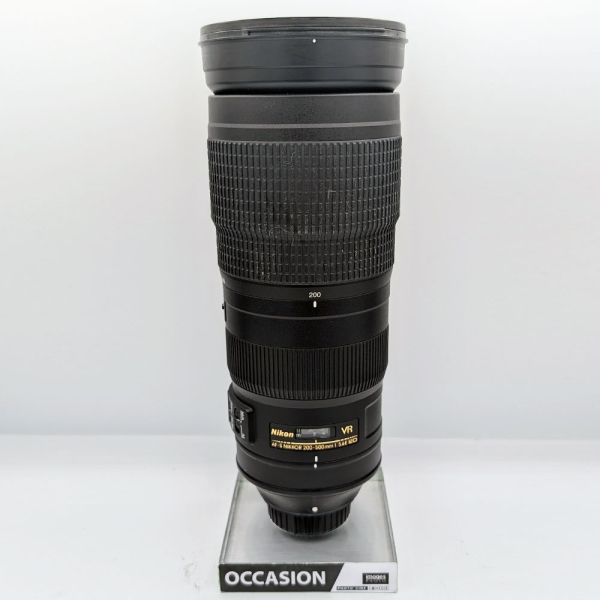 NIKON AF-S 200-500mm f/5.6 VR ED