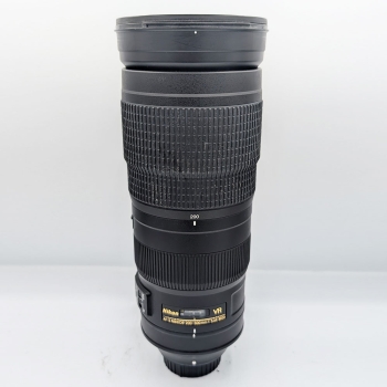 NIKON AF-S 200-500mm f/5.6 VR ED